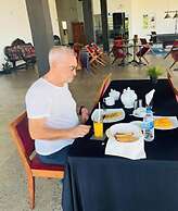 Hotel 198 Negombo