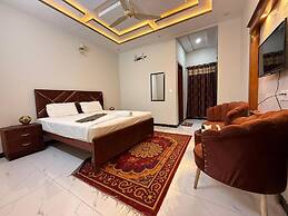 Lux Lodges Guest House