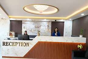 HOTEL DIAMOND CREST