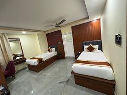 HOTEL DIAMOND CREST