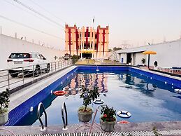 The Golden Nacre Palace