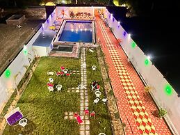 The Golden Nacre Palace