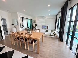 V Villa Khaoyai