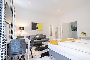 Modern 1BR Apartment Central Location