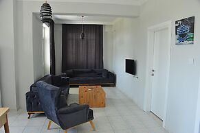 Lion King Apart Otel