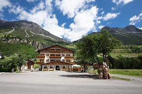 Hotel Cima Piazzi