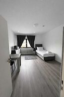 Frankfurt West Family Stay