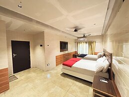Sreeniketanam Lodge
