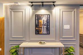 U By Z Hotels, Brookefield
