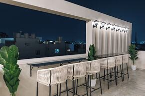 U By Z Hotels, Brookefield