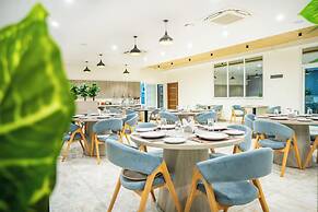 U By Z Hotels, Brookefield