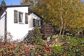 Lakeside Holiday Home With Private Garden