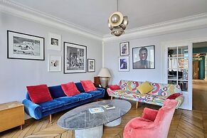 Superb Flat With Terrace in the Centre of Paris