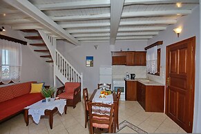 Kamelia Villas in Alonissos