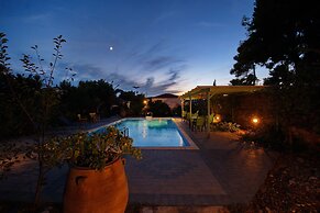 Kamelia Villas in Alonissos
