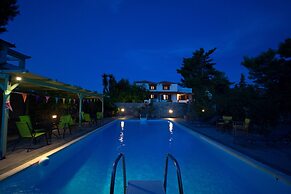 Kamelia Villas in Alonissos