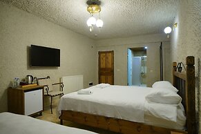 nirvana cave house hotel