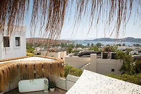 Bodrumda Deniz Manzaralı 3 Odalı Villa