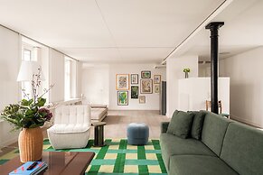 Queens Suites by Daniel&Jacob's