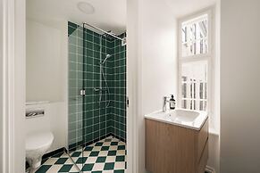 Queens Suites by Daniel&Jacob's