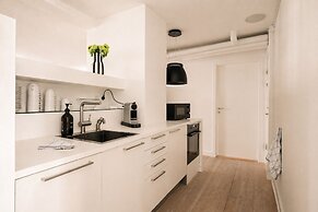 Queens Suites by Daniel&Jacob's