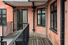 Queens Suites by Daniel&Jacob's