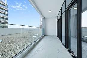 221Bloomfields Grandr2BRAzizi Riviera 67