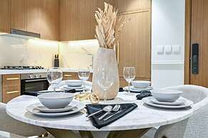 221Bloomfields Grandr2BRAzizi Riviera 67