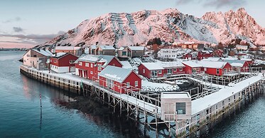 Hattvika Lodge