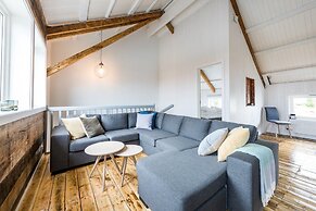 Hattvika Lodge