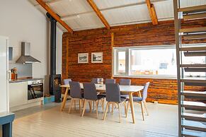 Hattvika Lodge