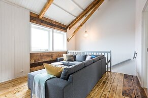 Hattvika Lodge