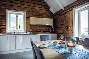 Hattvika Lodge