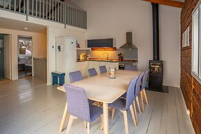 Hattvika Lodge