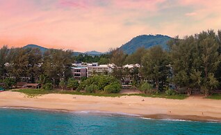 Radisson Blu Resort, Phuket Mai Khao Beach