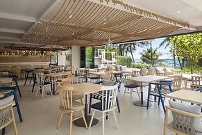 Radisson Blu Resort, Phuket Mai Khao Beach