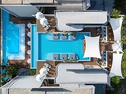 Radisson Blu Resort, Phuket Mai Khao Beach