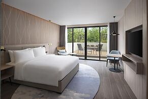 Radisson Blu Resort, Phuket Mai Khao Beach