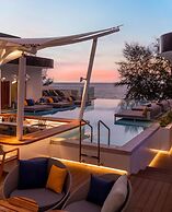 Radisson Blu Resort, Phuket Mai Khao Beach