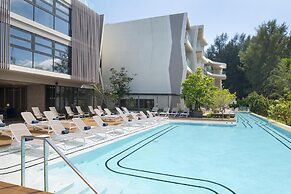 Radisson Blu Resort, Phuket Mai Khao Beach