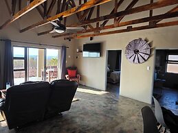 Klipdrift Sands Game Lodge