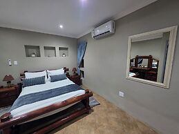 Klipdrift Sands Game Lodge