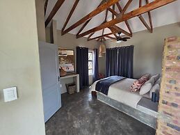 Klipdrift Sands Game Lodge