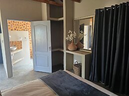 Klipdrift Sands Game Lodge