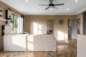 Klipdrift Sands Game Lodge