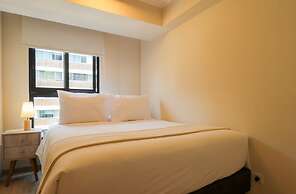 w Engaging 2BR w Balcony in Miraflores