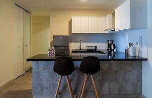 w Comfortable 2BR w Balcony in Miraflores