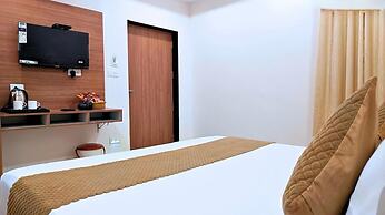 White Panda Hotels Royal Inn