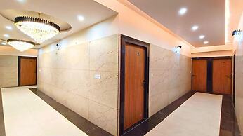 White Panda Hotels Royal Inn