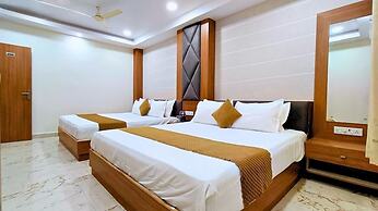 White Panda Hotels Royal Inn